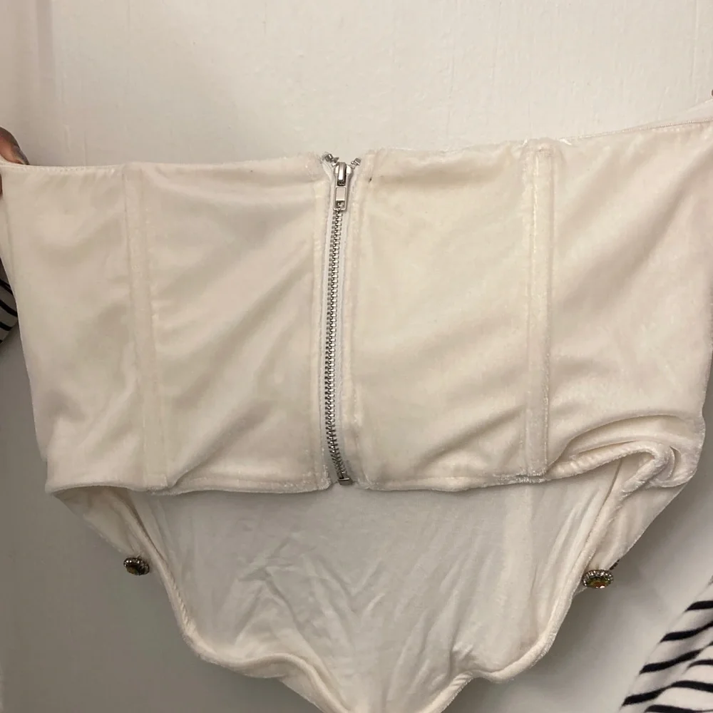 AKIRA White Gem-Embellished Bustier - Picture 3 of 4